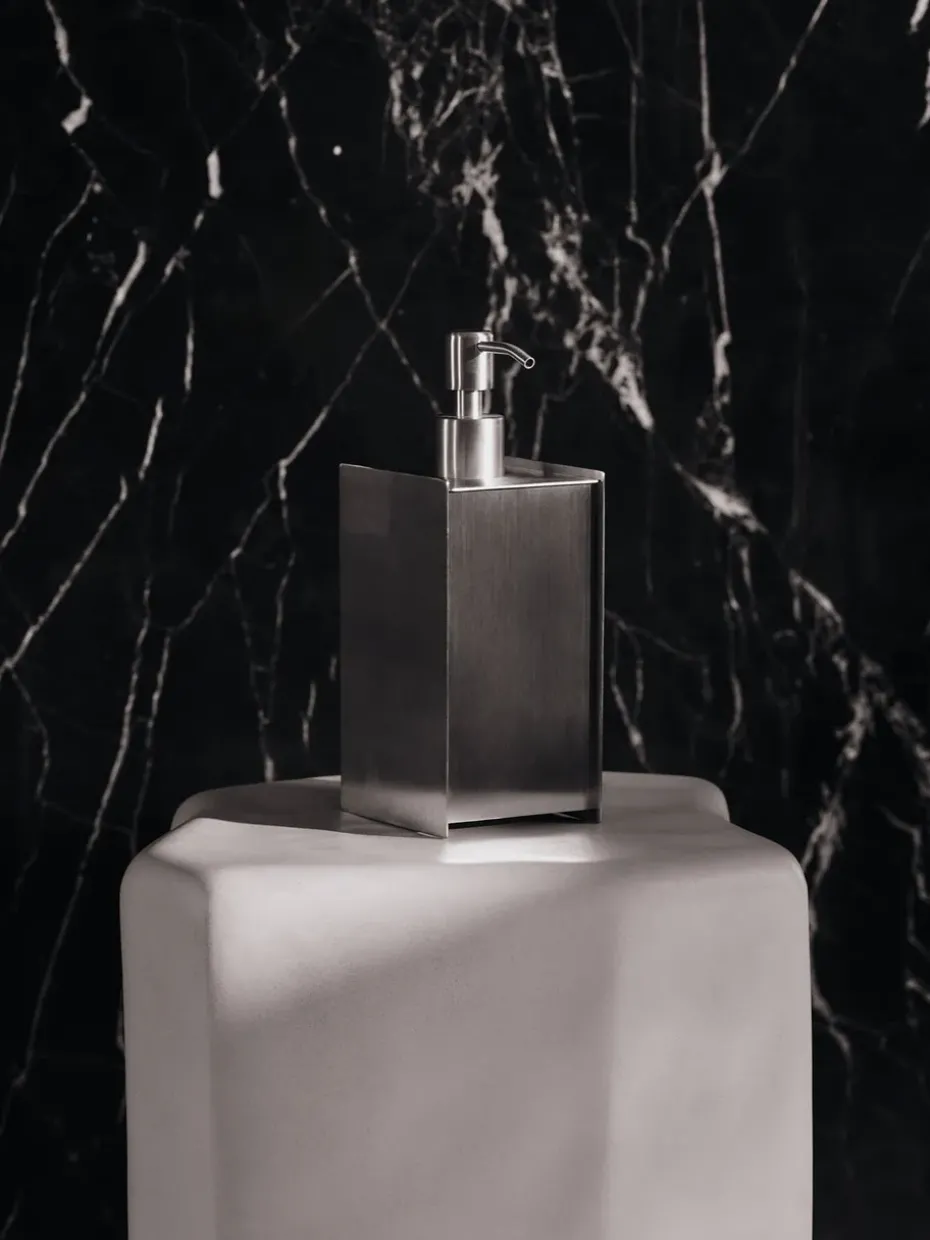 Sama soap pump, Brushed stainless steel