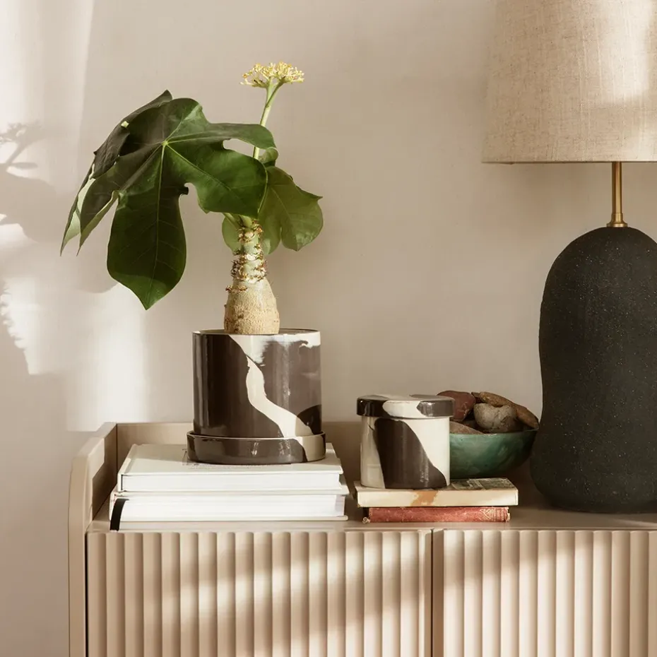 Sill Low cabinet, Cashmere
