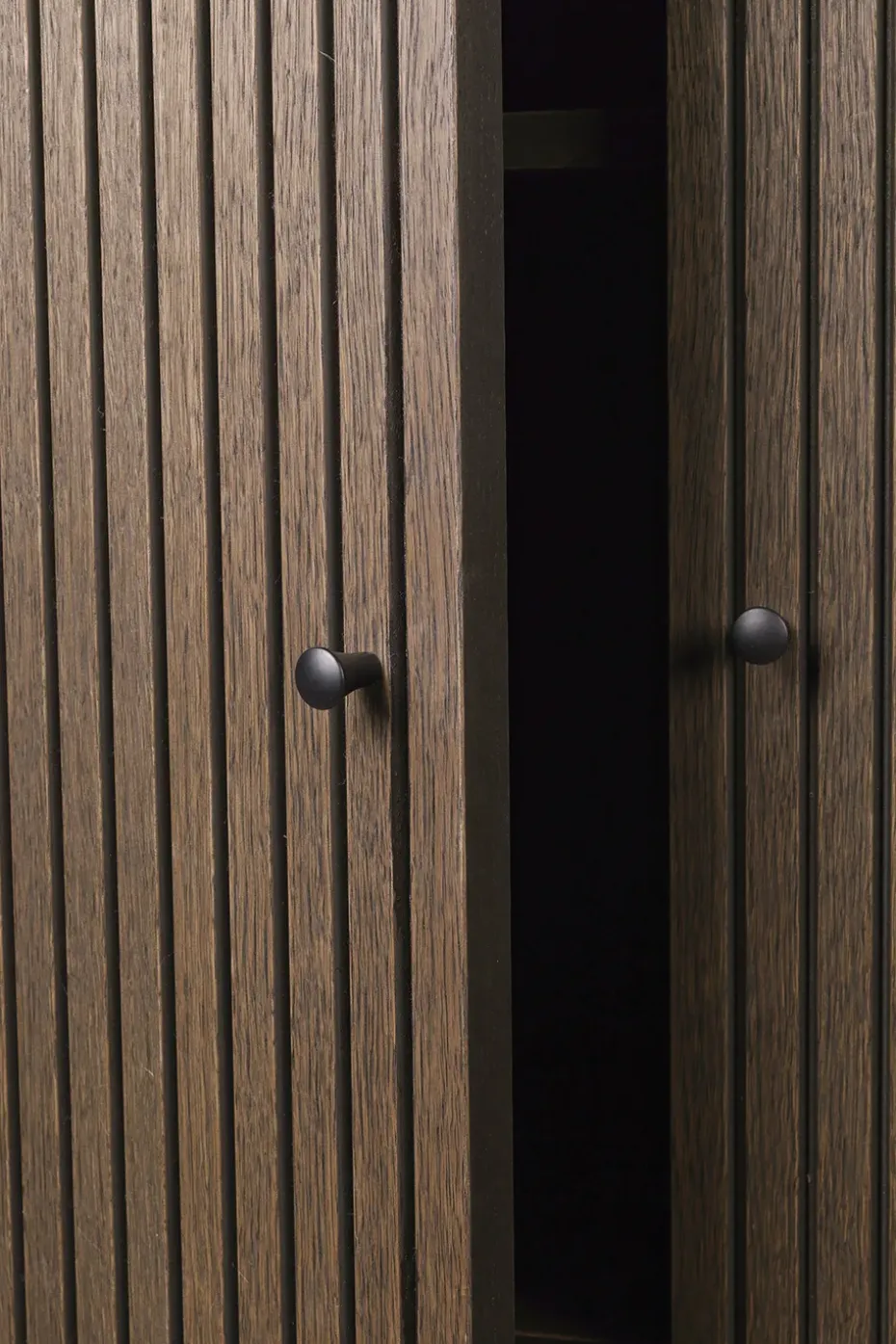 Sill Tall cabinet, Dark stained oak