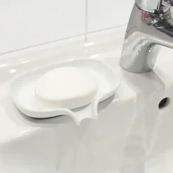 Soap dish with drainage spout porcelain, white