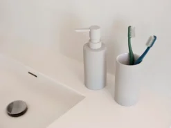 Solo Soap Pump, Soft Grey
