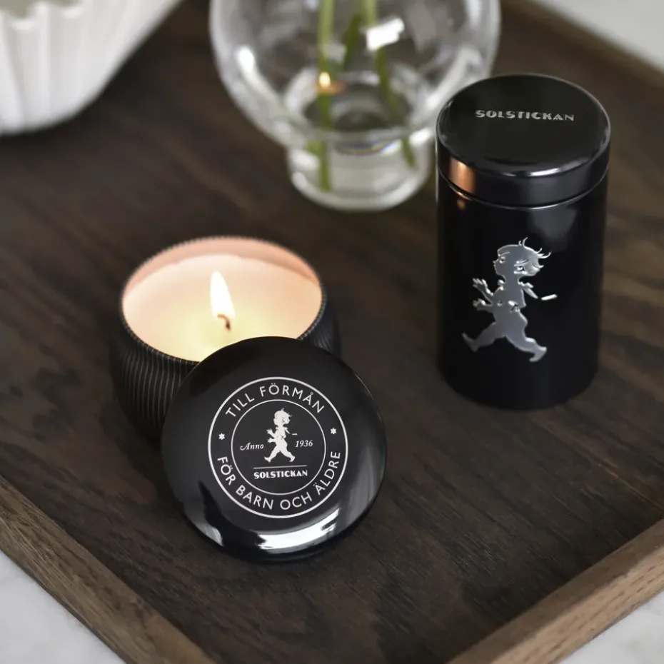 Solstickan scented candle 25 h, Black-cedarwood