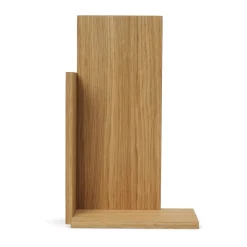 Stagger shelf tall, Oiled Oak