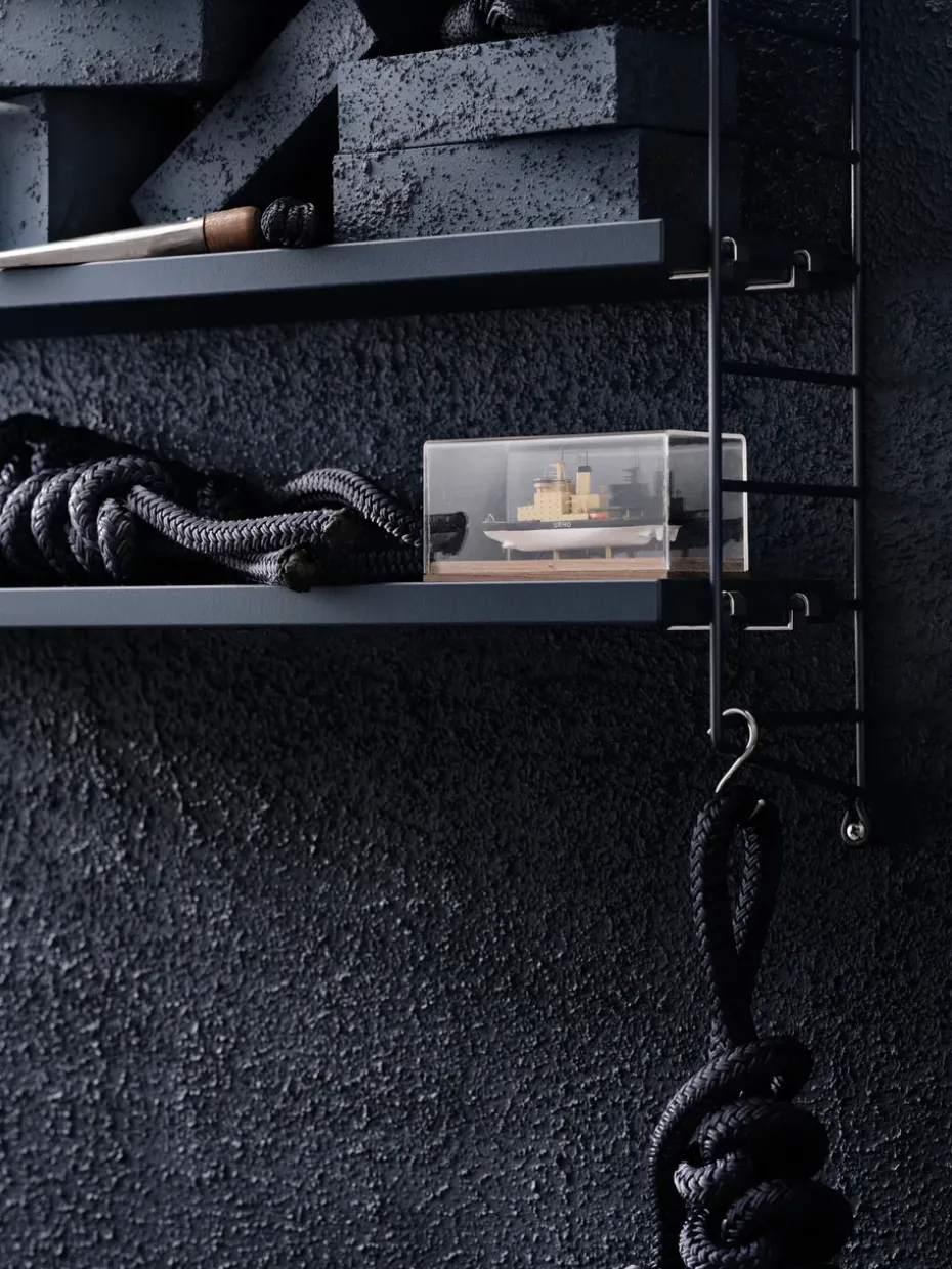 String Pocket wall shelf, Nybro blue