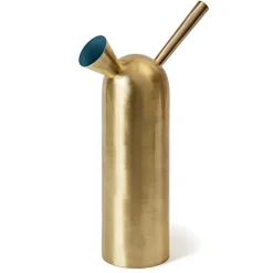 Svante watering can, brass