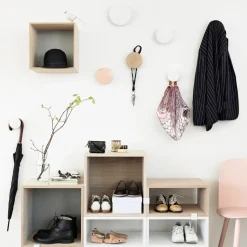 The Dots clothes hook oak, Ø13 cm