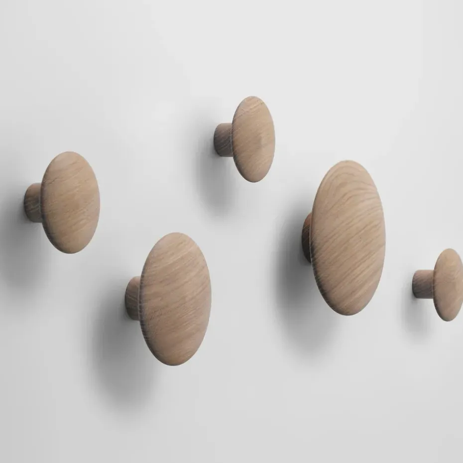 The Dots clothes hook oak, Ø9 cm