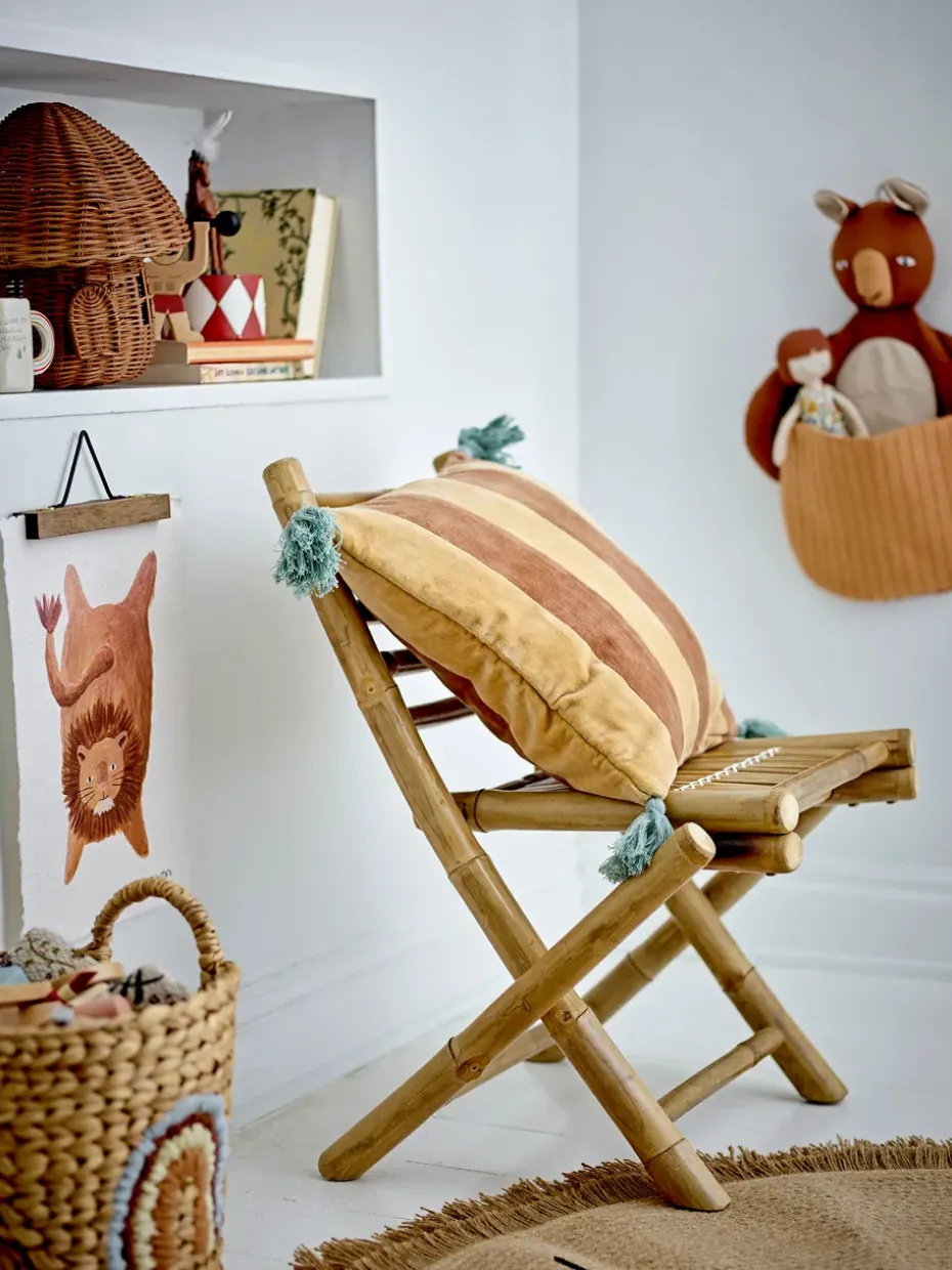 Toto wall mounted decoration with storage, Kangaroo