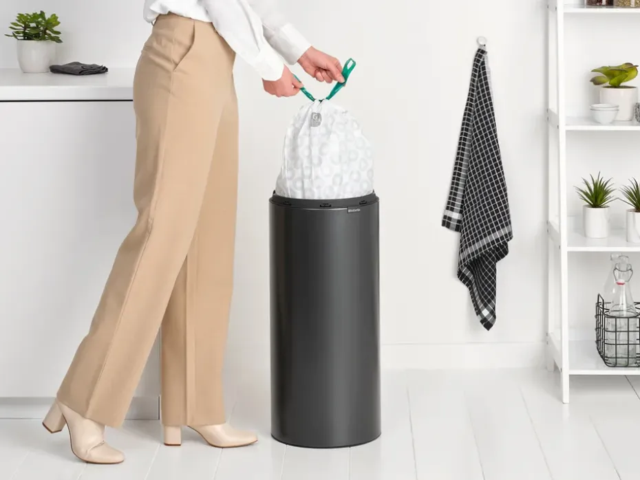 Touch Bin New 30 L, Confident grey