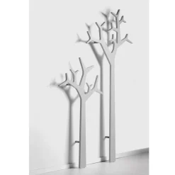 Tree Rock wall hanger, Oak clear lacquer