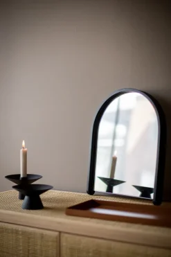 Uma candle sticks, Black