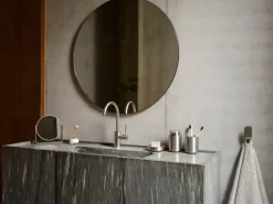 Ume table mirror with 5x magnification 19x19.5 cm, Steel