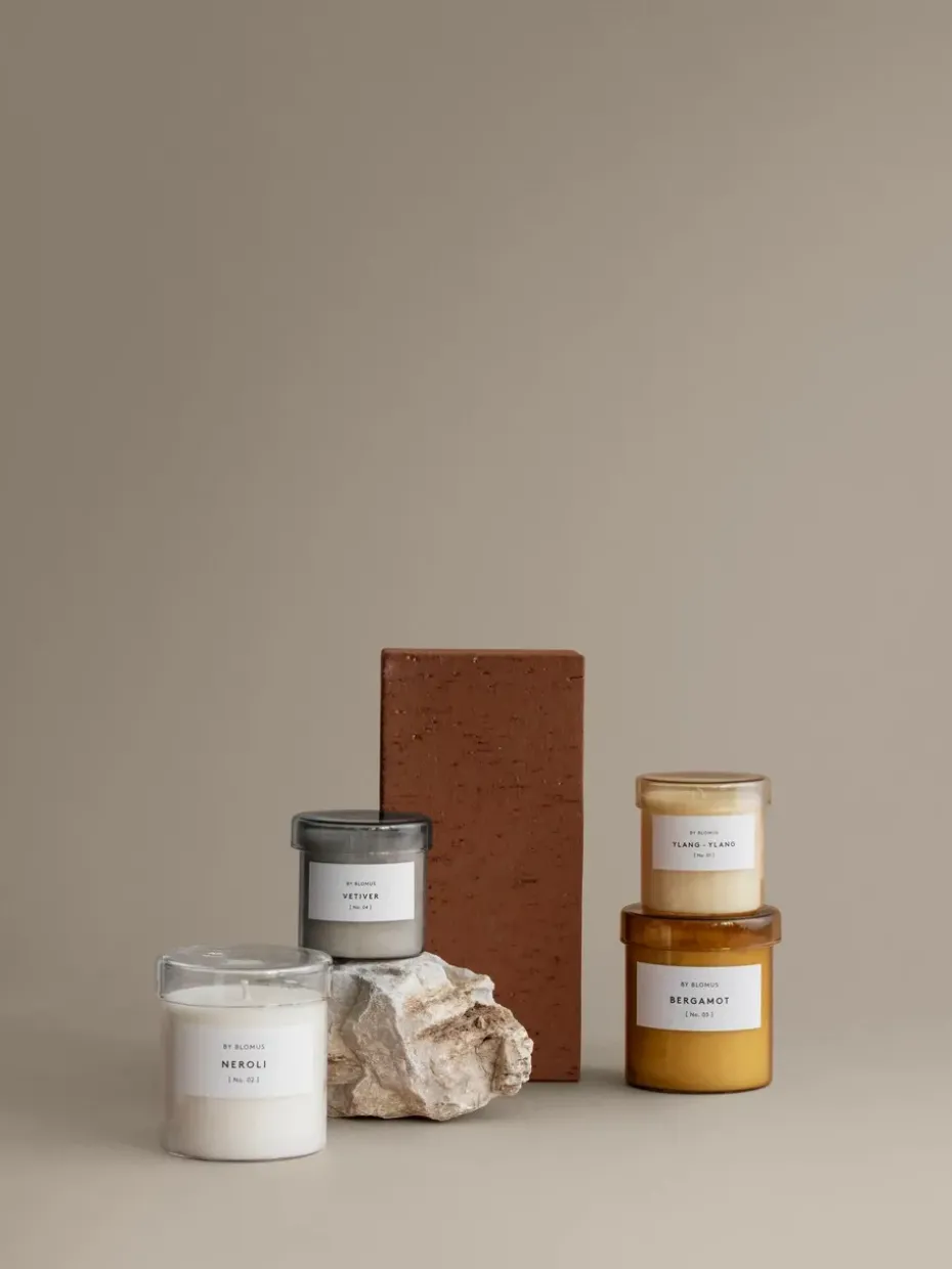 Vaola scented candle Ylang Ylang, S, 30 H