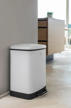 Wonda pedal bin 24 litres, Off white